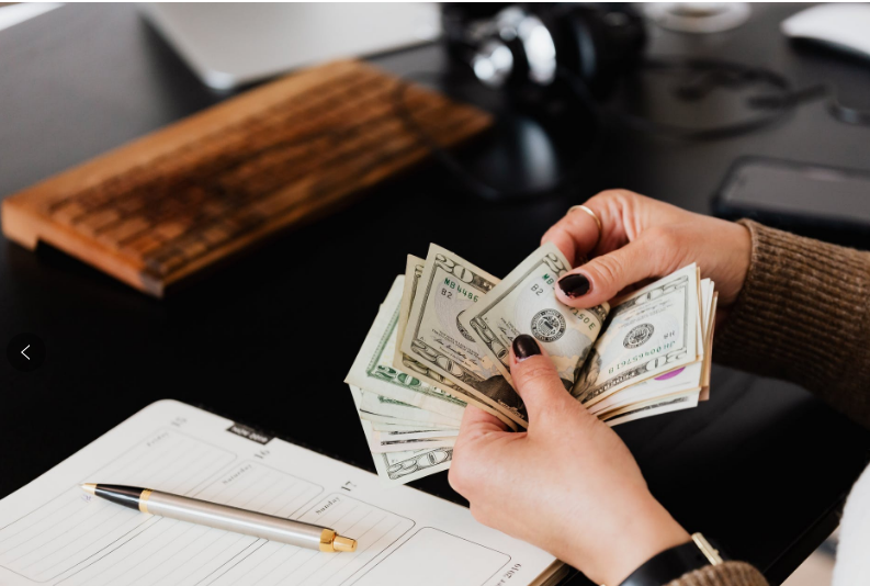 刷脸支付：科技外衣下的诈骗陷阱